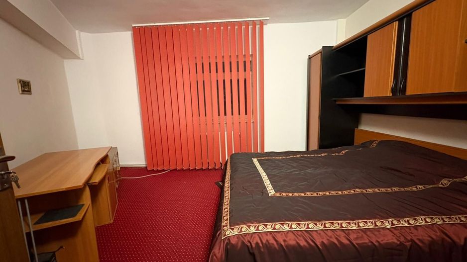 Apartament 3 camere decomandat 74 M² utili zona Lenin Nicolae Iorga - Poză 12