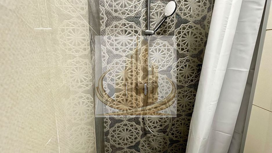 Apartament cu 4 camere si 2 bai | 84 mp | decomandat | zonă centrală - Poză 13