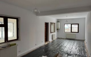 Casă - Iași, com. Holboca – la 10–15 minute de centrul orașului - Poză 8