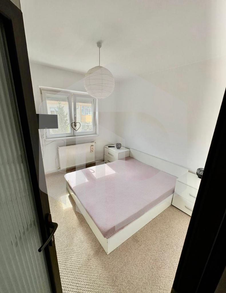 Apartament 3 Camere+ 2 balcoane in zona Strand/  Sibiu - Poză 2