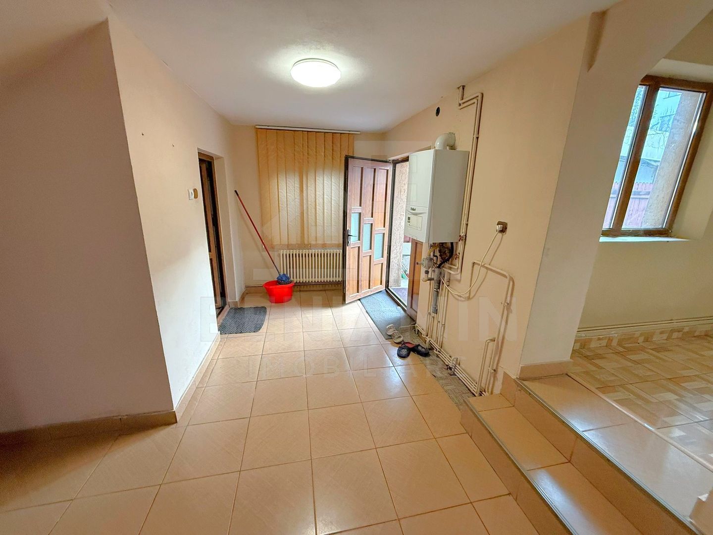 Casa Bariera Valcii pe Principala 90mp acces auto in curte -Renovata - Poză 9