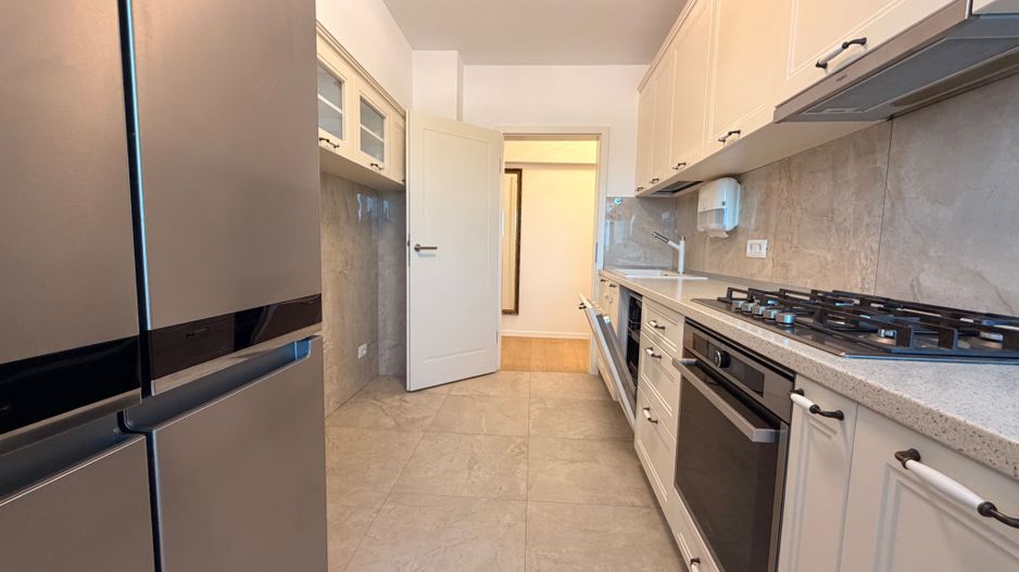 APARTAMENT 4 CAMERE | CENTRALA PROPRIE | RENOVAT COMPLET - Poză 8