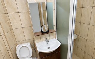 Închiriere apartament cu 3 camere, renovat în 2026  disponibil imediat - Poză 4