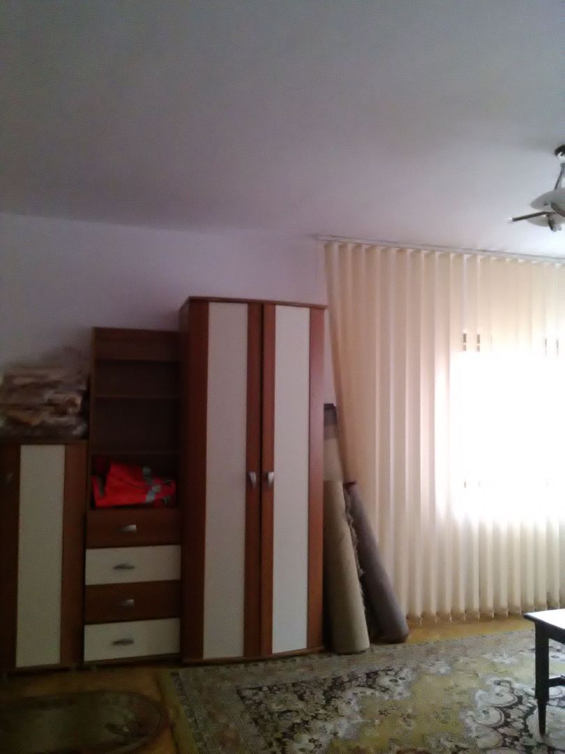 Casa 6 camere - cazare 15 persoane, Nord - Poză 9