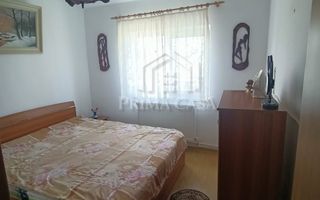 Apartament cu 3 camere zona Pod etaj 2 din 4 confort 1 cu imbunatatiri - Poză 5