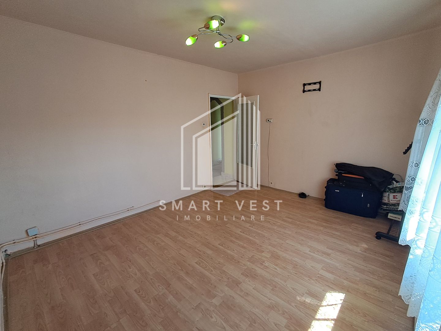 Apartament 2 camere | Etaj 3 | Zona Micro 17 - Poză 2