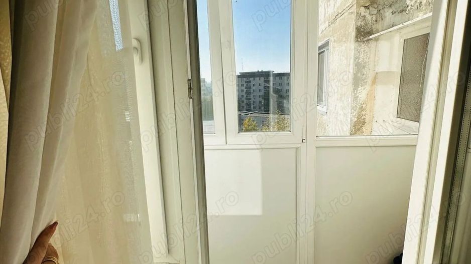 Inchiriere apartament decomandat 2 camere - Poză 10