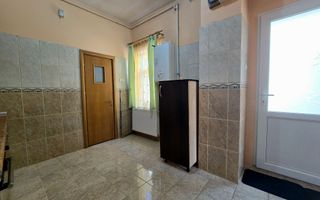 Garsoniera la casa | 30mp | Decomandat | Curte pavata | Ultracentral - Poză 5