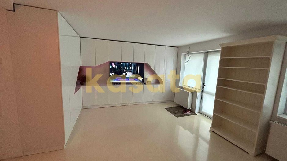 Garsonieră cochetă de închiriat – Șișești, confort și liniște - Poză 2