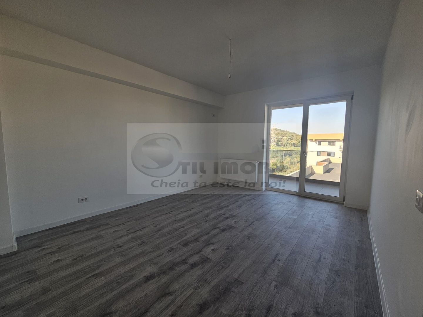 Apartament 2 camere - decomandat - 60mp - parcare inclusa. - Poză 2
