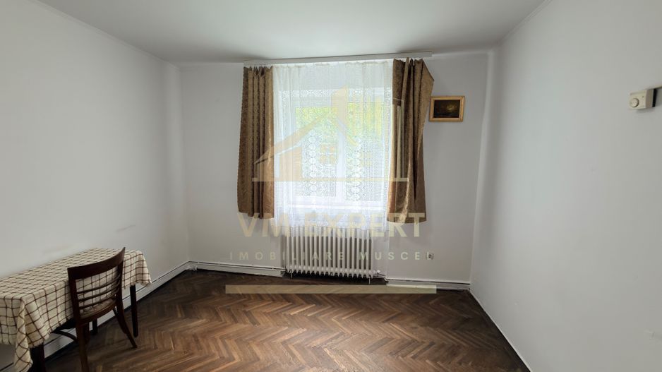 APARTAMENT 3 CAMERE  TEREN PROPRIETATE PARCARE ZONA FLĂMÎNDA CAMPULUNG AG - Poză 5