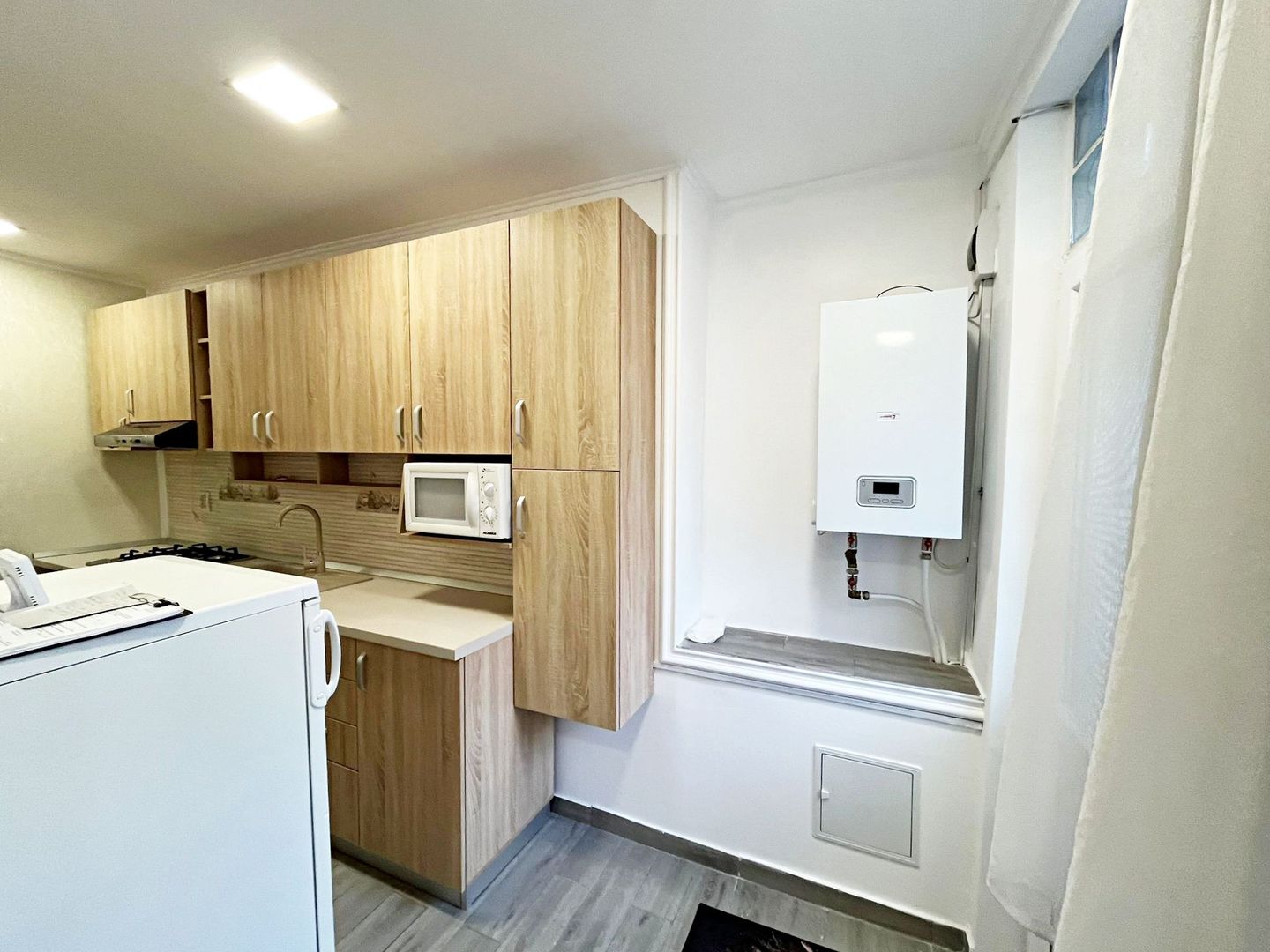 Apartament 1 camera de vânzare in zona Centrala, Oradea - Poză 6