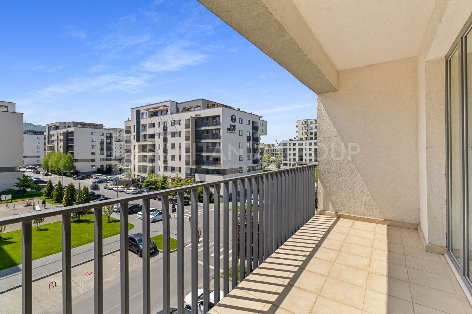 Apartament spatios 3 camere, parcare, boxa, Kasper Coresi, comision 0 - Poză 2