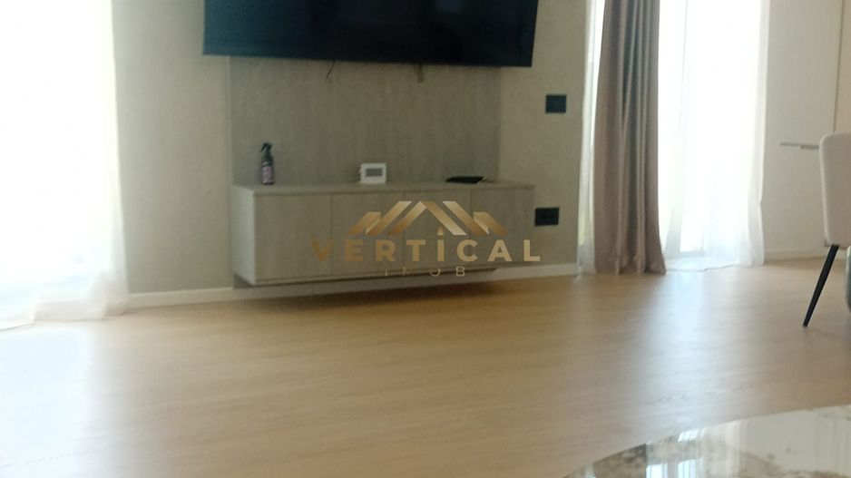 Casa /Vila ultra-moderna- mobilata* de vanzare Berceni /Vidra - Poză 8