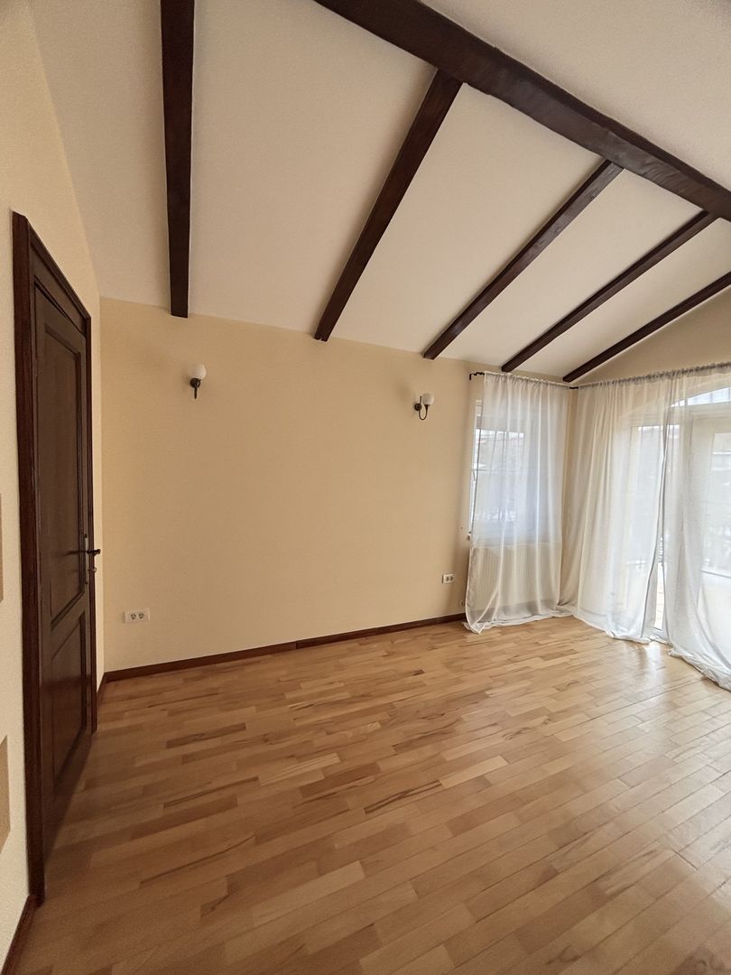 Vilă primitoare zona Modern - Poză 28