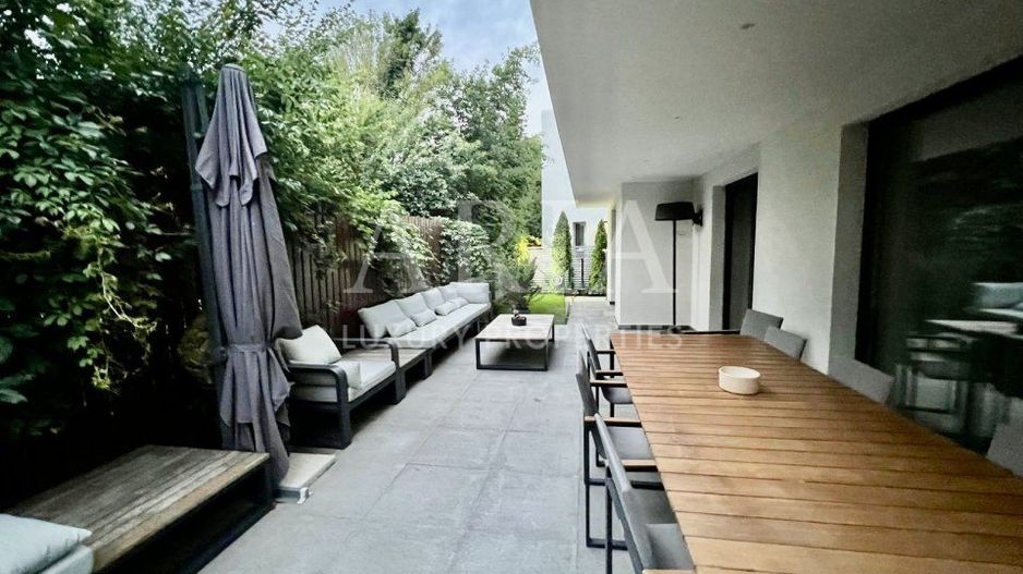 VILA MODERNA DE INCHIRIAT I EROU IANCU NICOLAE I PIPERA - Poză 14