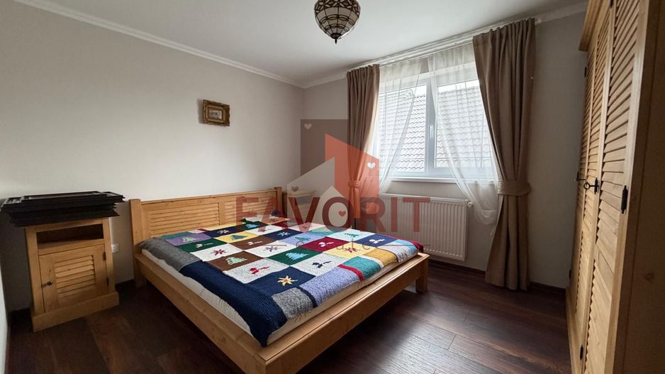 Duplex | 4 camere | Mobilat | Panouri solare | Asfalt | Utvin | - Poză 10