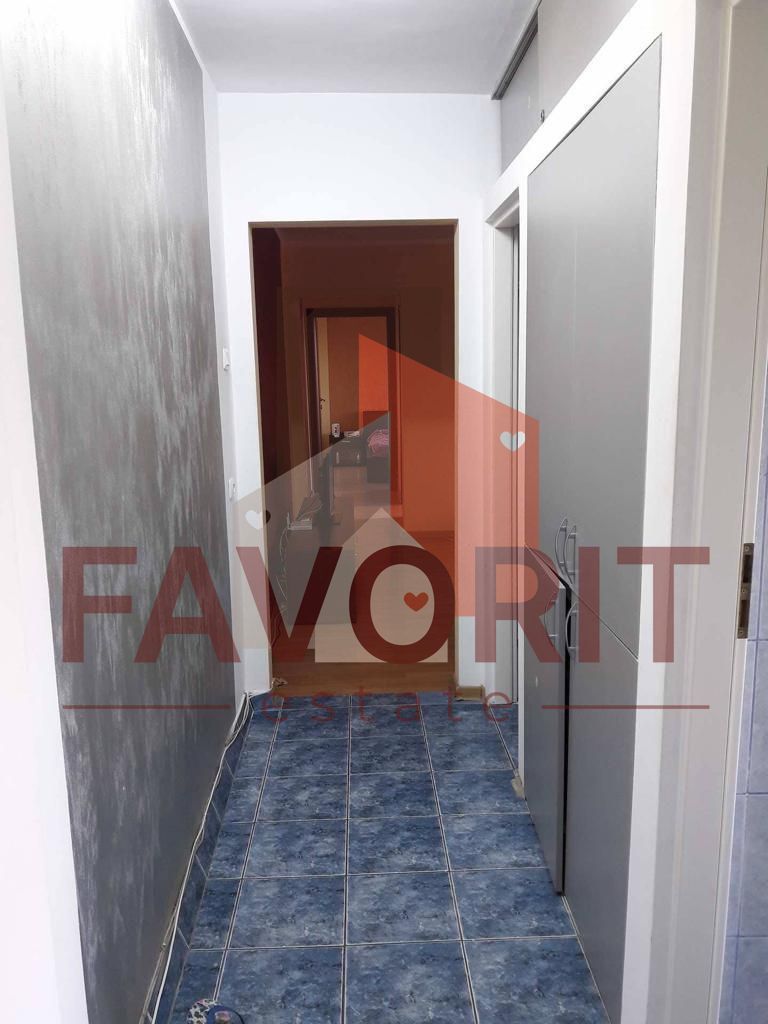 3 camere | recent renovat | zona excelenta | boxa la subsol | mobilat si utilat - Poză 15