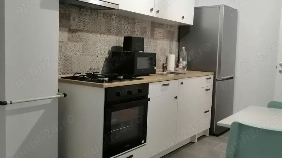 Inchiriere un studio superb cu piscina in Complex Atria - Poză 9