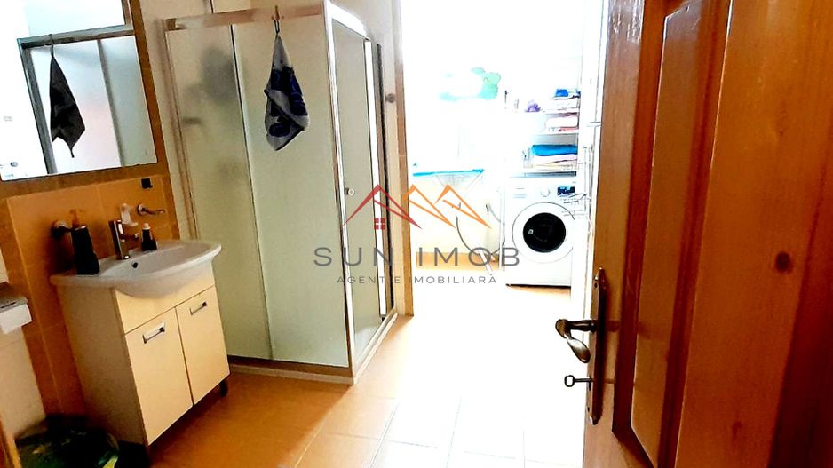 Casa 5 camere, D+P+M, ultracentral, zona deosebita, Campina, Prahova - Poză 16