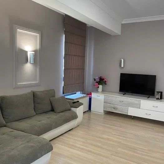 Apartament 2 camere,Dec.,54.6 mp Pacurari 133000 euro + loc de parcare - Poză 4
