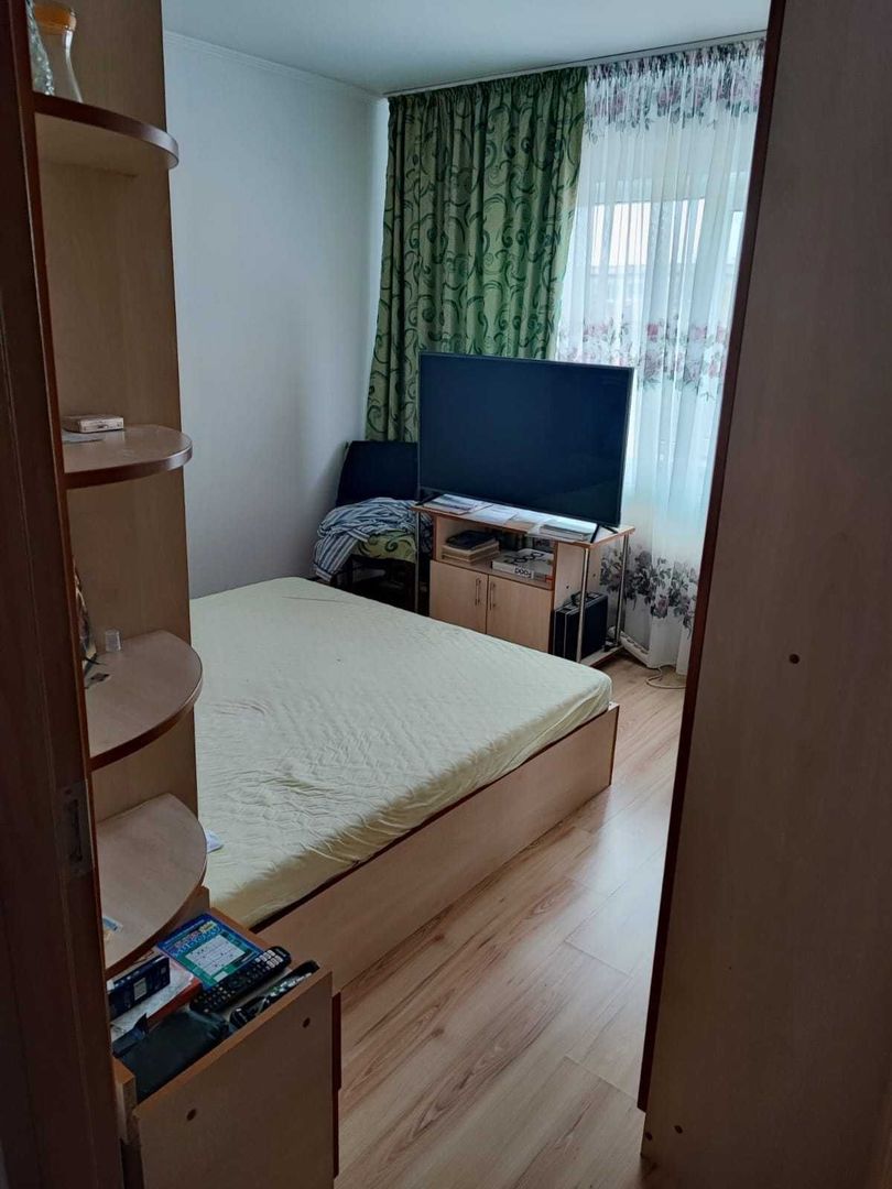 Apartament 3 camere decomandat spre inchiriere Militari, Margelelor - Poză 3