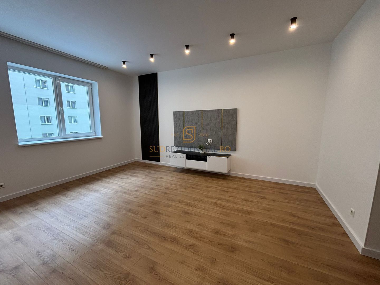 Apartament 3 camere, complet renovat, 84 mp utili, Vitan- Barzesti - Poză 3
