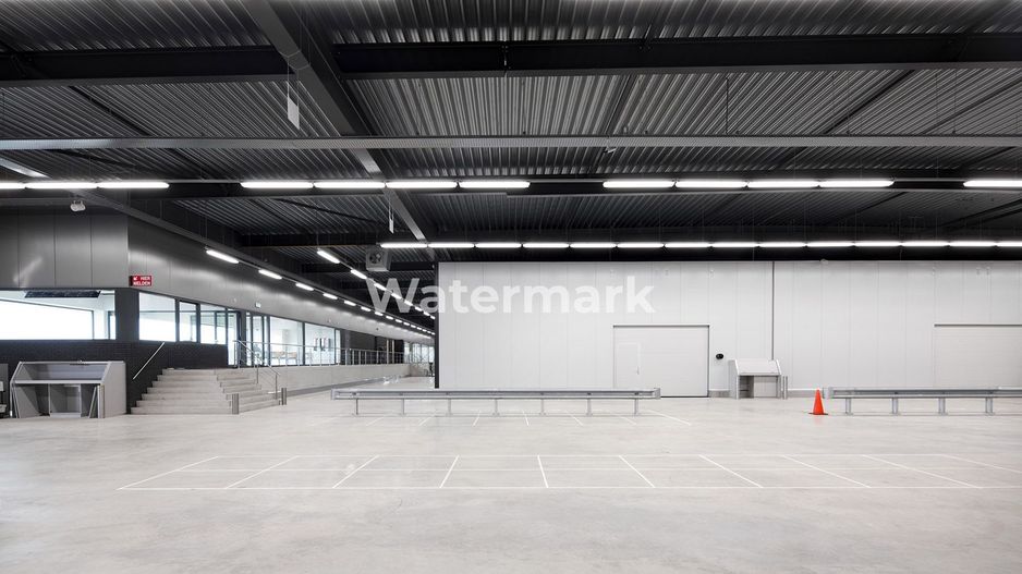 Hala cu showroom de inchiriat in Bulgaria - Poză 5