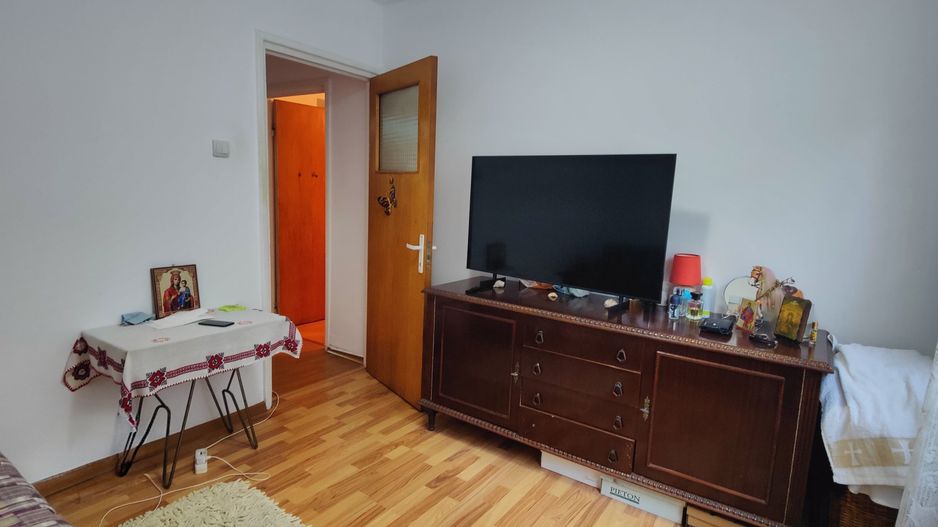 Apartament 3 camere de vânzare Drumul Taberei - Poză 17