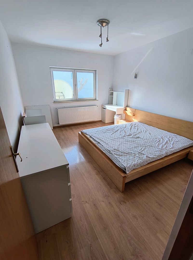 Vila Complex The CLASS,- rond OMV Pipera- curte - garaj - Poză 11