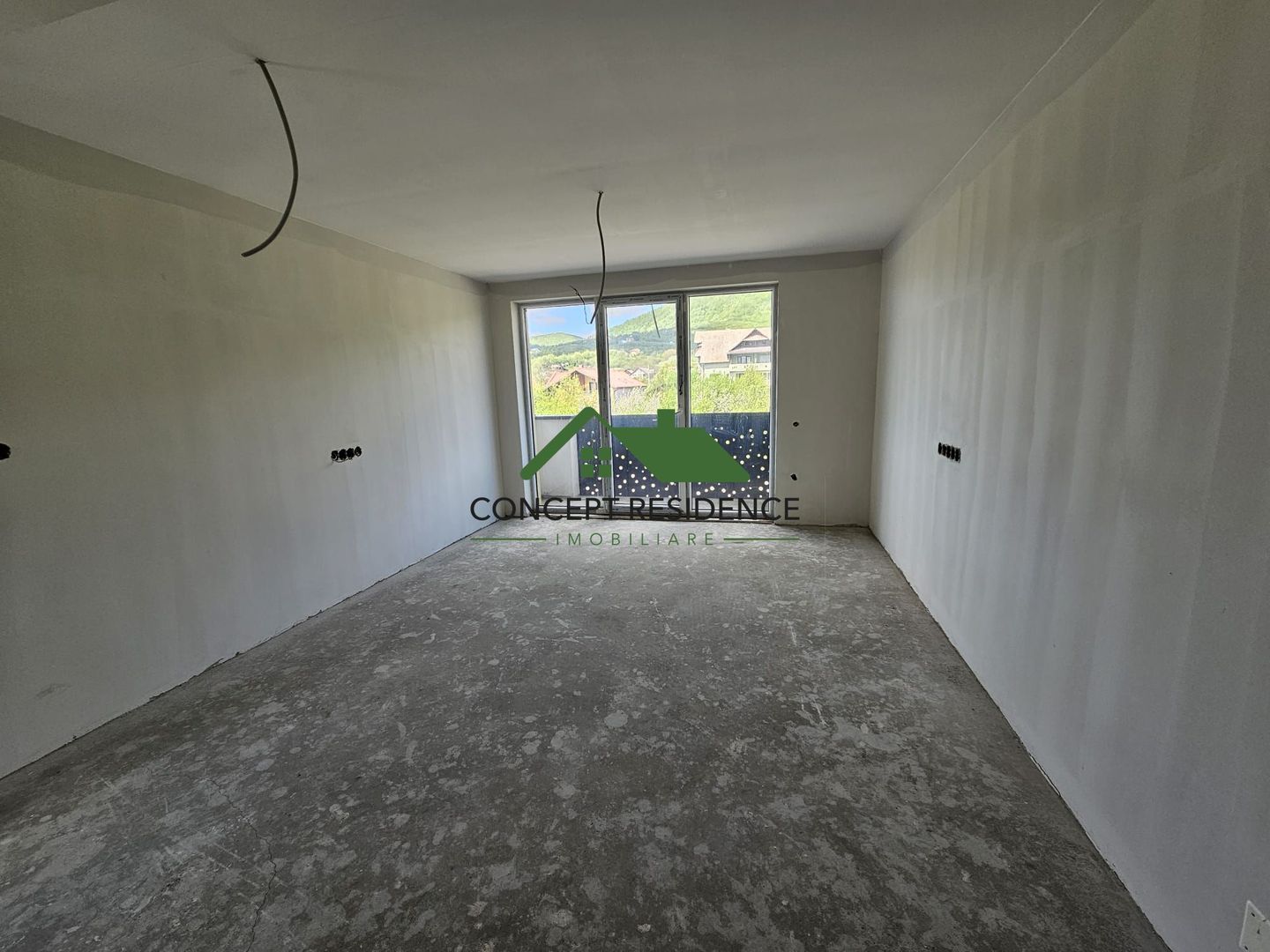 Exclusiv!Apartament 2 camere, bloc nou-etaj 1, parcare inclusă - Poză 2