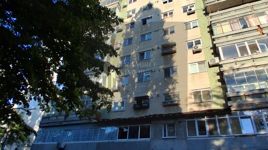 OCAZIE 3 CAMERE METROU GORJULUI - Poză 2