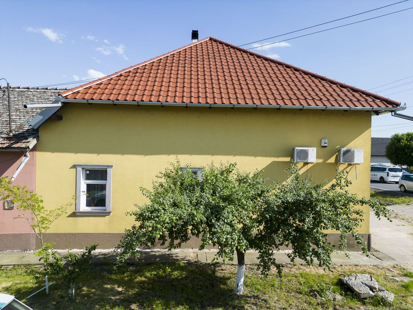Clădire cu 5 camere cu teren și hală în Cenad - Poză 26