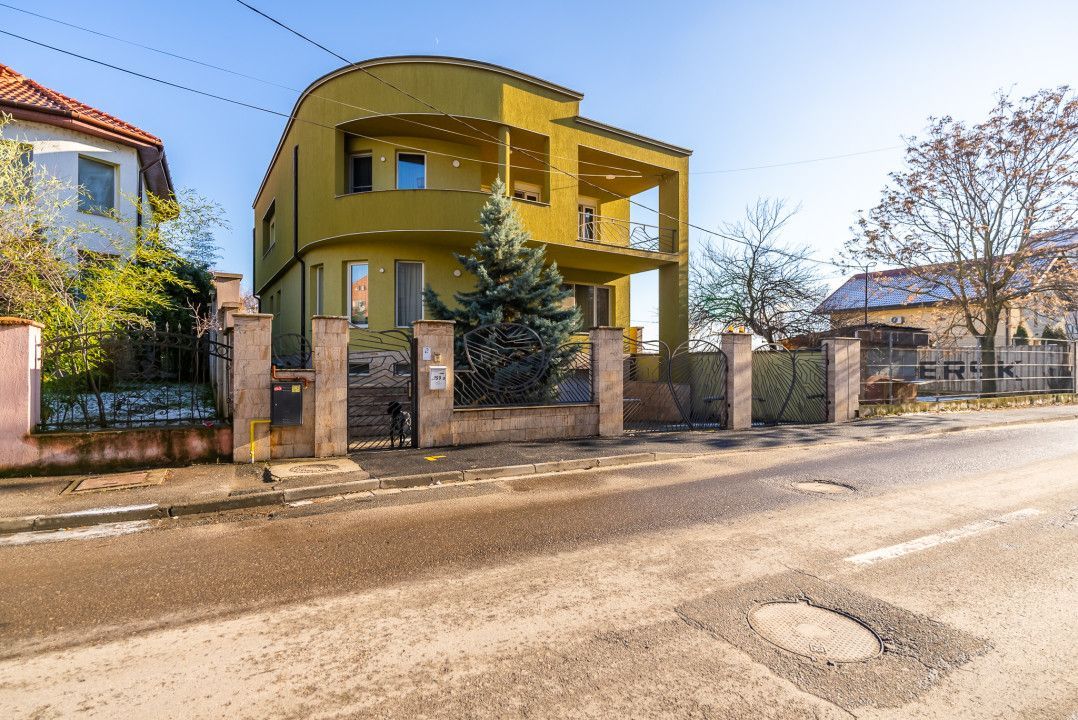 Casa design unic 9 camere, D+P+1E, comision 0% - Poză 1