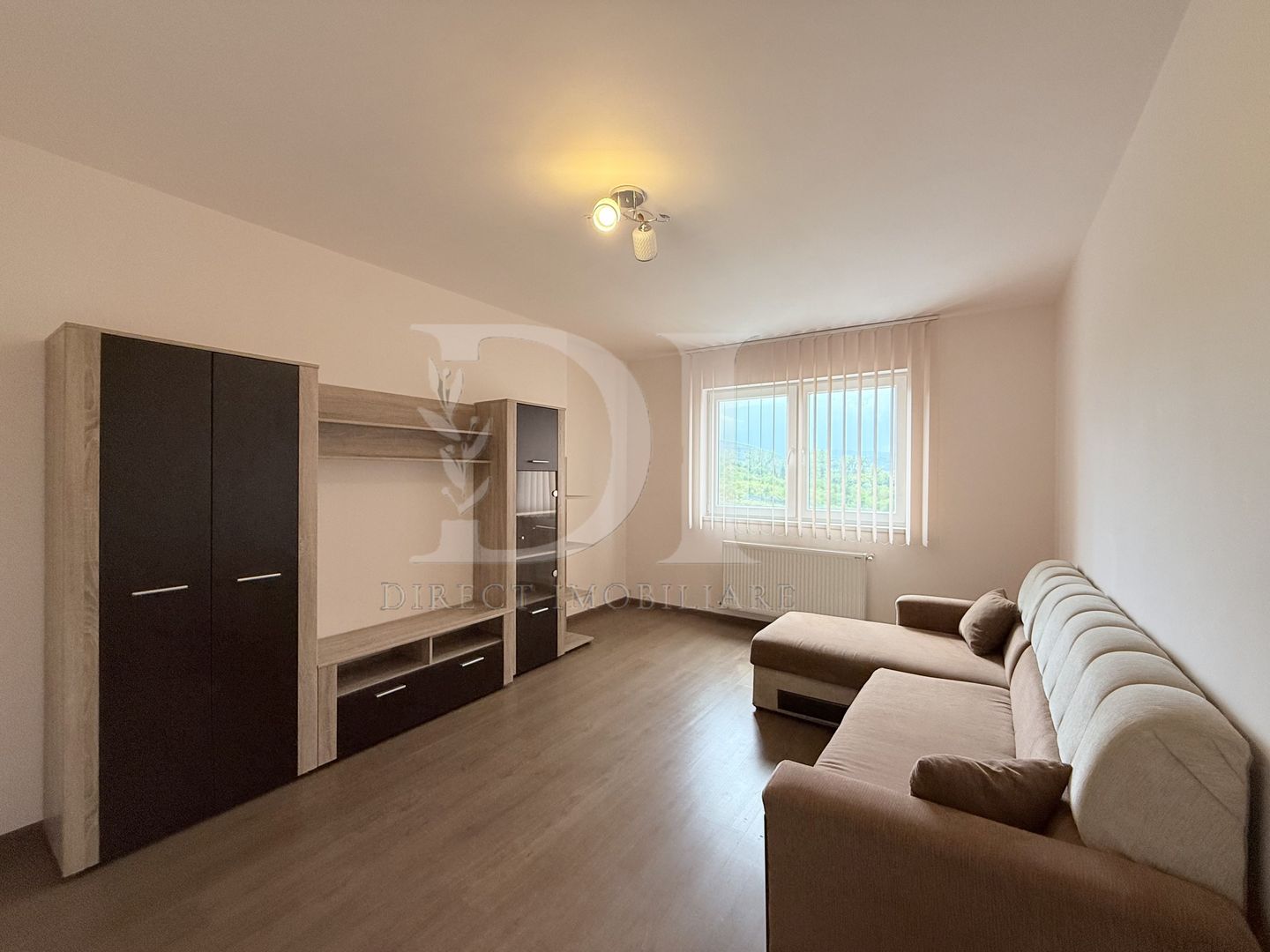 Apartament etaj intermediar / complet decomandat / Zona BMW - Poză 2