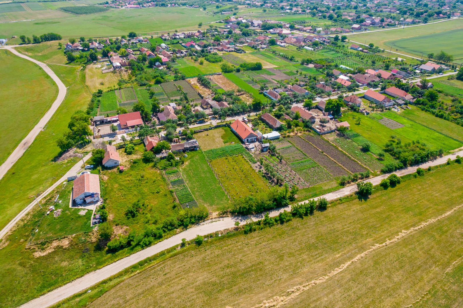 Loc de casă în Felnac - Poză 4