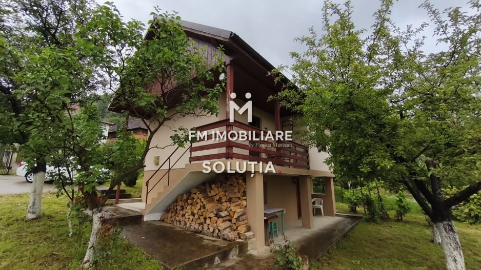 Casă P+1 de vânzare în Cicârlău – zonă superbă, 11 ari teren! - Poză 2