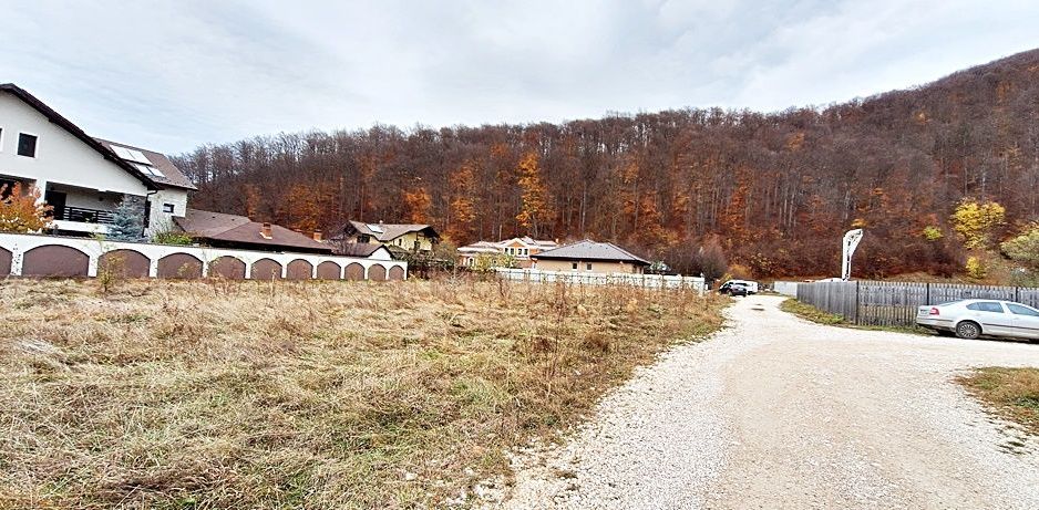 Bunloc, teren superb de 808mp cu priveliste si utilitati, 135000 euro - Poză 5