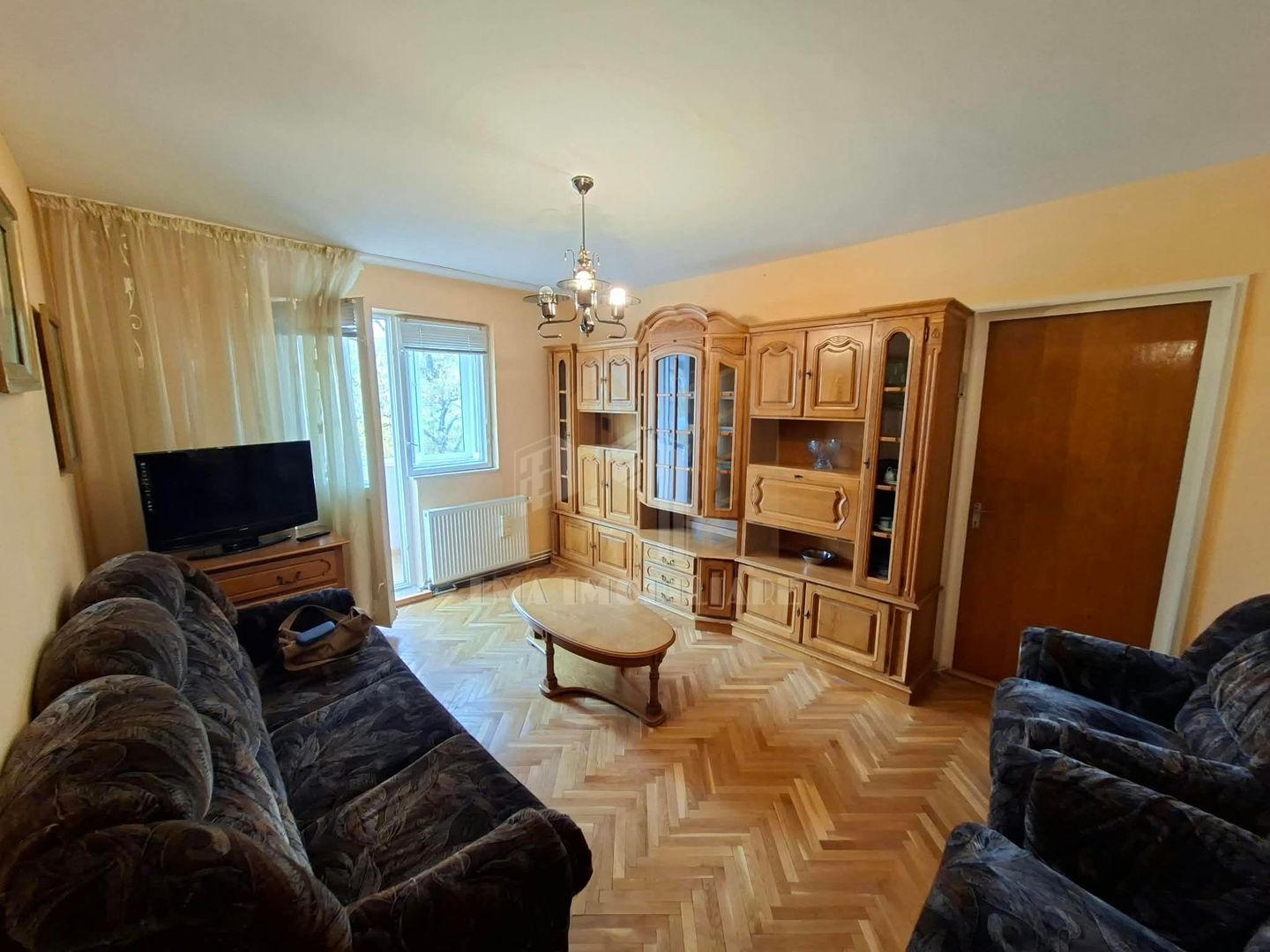 Apartament 3 camere semidecomandat Barbu Lautaru Brasov - Poză 5