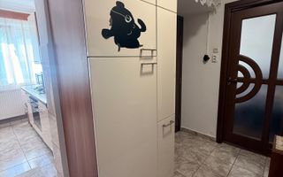 BRASADAS vinde ap 2 cam etaj 4/4 in Micro 15. - Poză 1