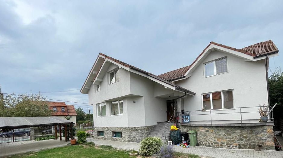 Casa individuala, Cartier Gheorgheni, 285 mp utili, Garaj - Poză 1