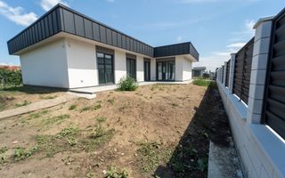 Casă modernă, parter, Halchiu – la doar 15 minute de Brașov - Poză 3