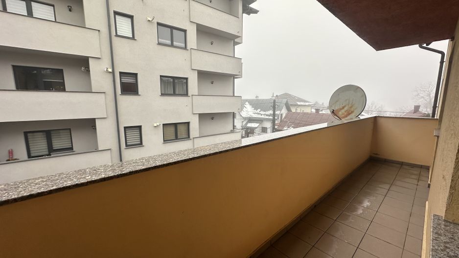 Apartament 3 camere | 70 mp | Etaj 3/4 | Centrala proprie - Poză 11