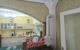 Vila Podeni - Poză 18