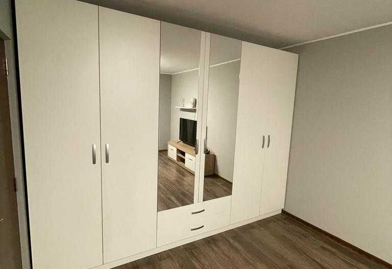 Garsonieră decomandată de închiriat Piața Sudului-Olteniței - Poză 2