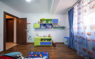 Casa in zona Astrelor, 4 camere, P+1, Comision 0% - Poză 12