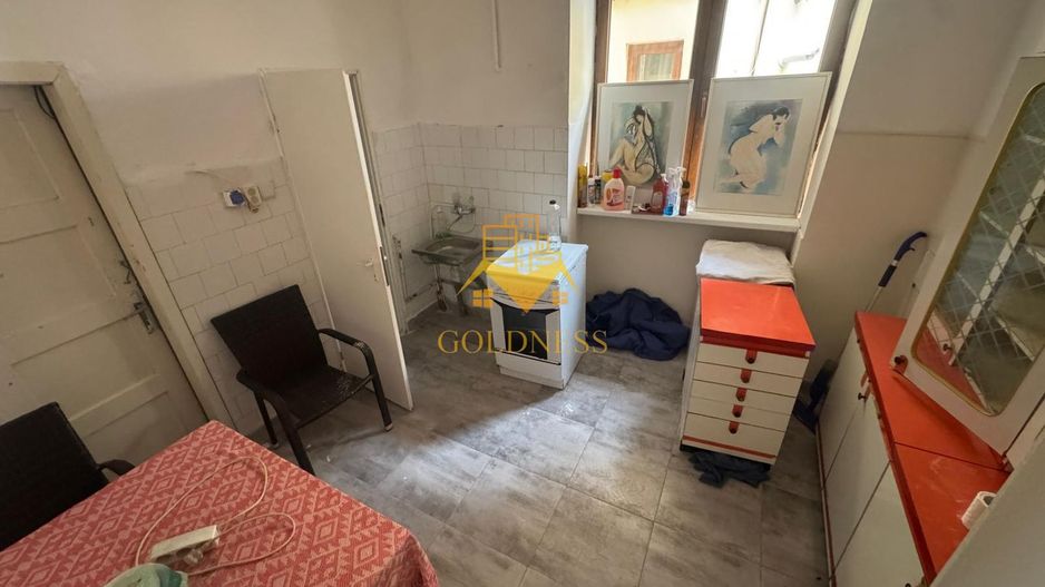 Casa/ Spatiu Birou, Curte 250mp, Parcari, Ultracentral, Avram Iancu - Poză 4