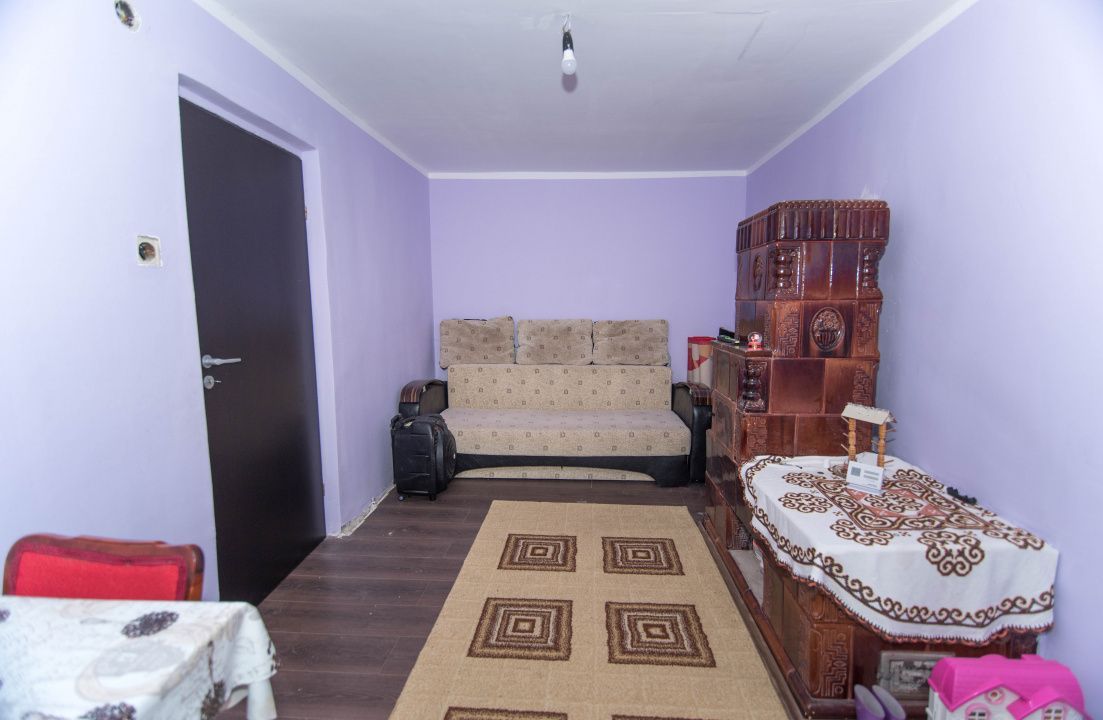 Casa cu 3 camere renovata - Poză 8