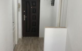 BRASADAS vinde garsoniera 30mp etaj 4/4 pe Careiului - Poză 2