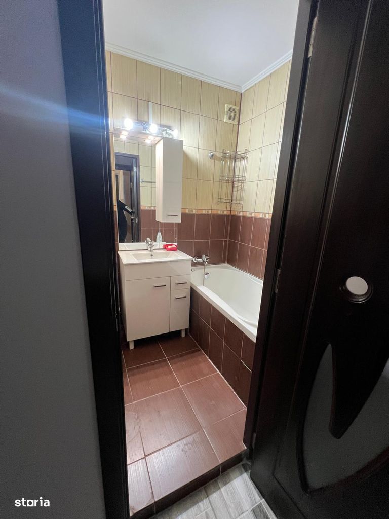 Apartament 3 camere de inchiriat - Poză 11